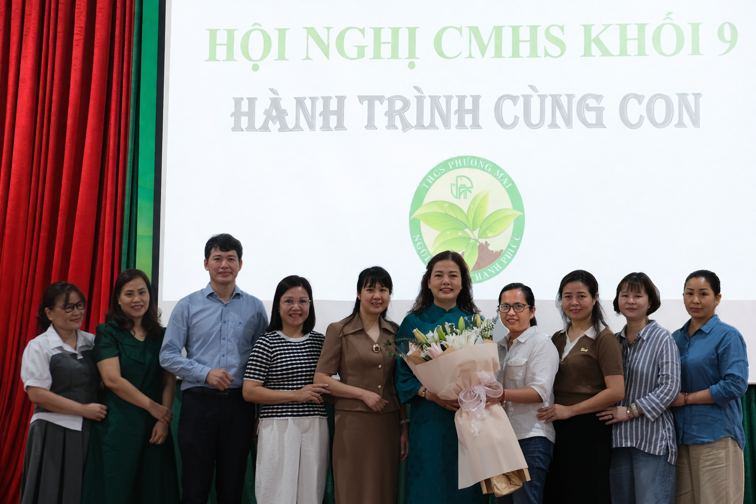 HỘI NGHỊ CMHS KHỐI 9 – HÀNH TRÌNH CÙNG CON
